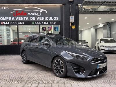 Negro Usado 2023 Kia Ceed GT GT-Line Familiar | 23.300 € (Precio justo)