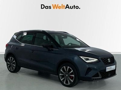 Usado Seat Arona FR 115 CV (84 kW) 2024 Gris SUV