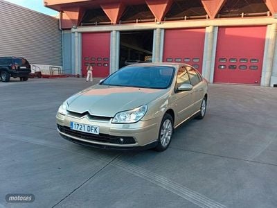 Beige Usado 2006 Citroën C5 Exclusive Berlina | 6500 € (Caro)