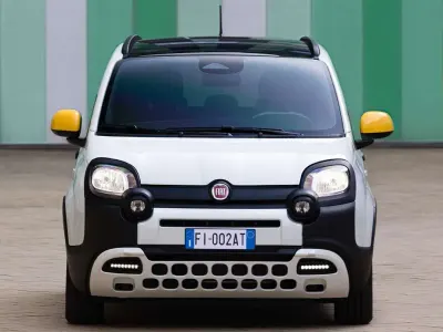 Nuevo Fiat Panda Icon 65 CV (47 kW) 2026 Blanco Utilitario