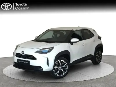 Usado Toyota Yaris Cross Style 116 CV (85 kW) 2022 Blanco SUV