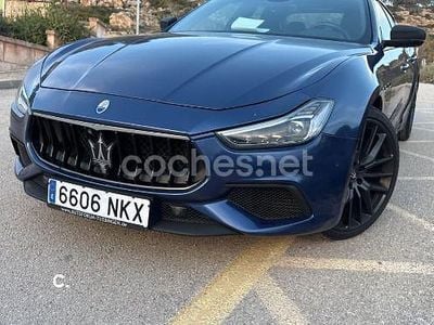 Usado Maserati Ghibli 430 CV (316 kW) 2018 Azul Berlina