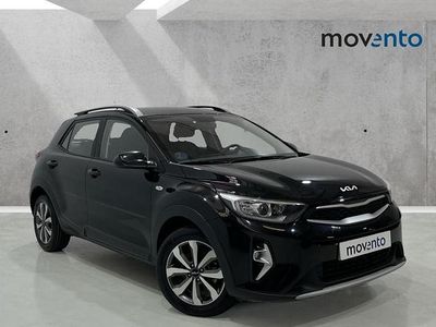 Usado Kia Stonic 100 CV (73 kW) 2021 Negro SUV
