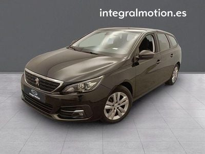 Usado Peugeot 308 Active 130 CV (95 kW) 2021 Negro Utilitario
