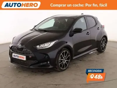 Usado Toyota Yaris Hybrid Sport 131 CV (96 kW) 2024 Negro Berlina