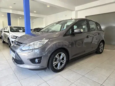 Usado Ford C-MAX Titanium 125 CV (91 kW) 2014 Gris / plata Monovolumen