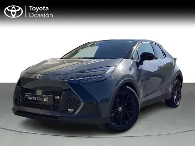 Usado Toyota C-HR Sport 140 CV (102 kW) 2026 Gris / plata SUV