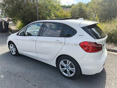 Blanco Usado 2018 BMW 225 Active Tourer iPerformance Monovolumen | 20.000 € (Un poco caro)