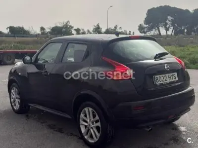 Usado Nissan Juke Acenta 110 CV (80 kW) 2014 Negro SUV