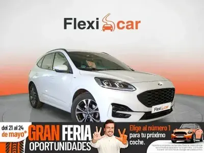 Begagnad Ford Kuga ST-Line 150 HK (110 kW) 2022 Vit SUV