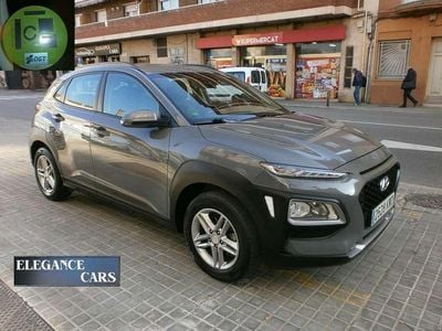 Usado Hyundai Kona 120 CV (88 kW) 2019 Gris / plata SUV