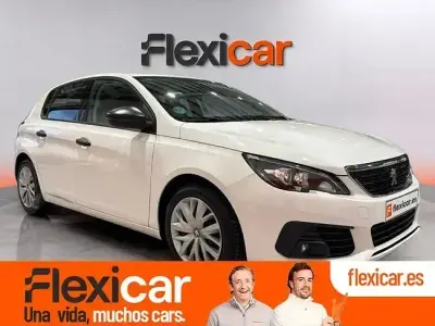 Usado Peugeot 308 Active 100 CV (73 kW) 2020 Gris