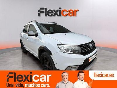 Usado Dacia Sandero Stepway 90 CV (66 kW) 2017 Blanco