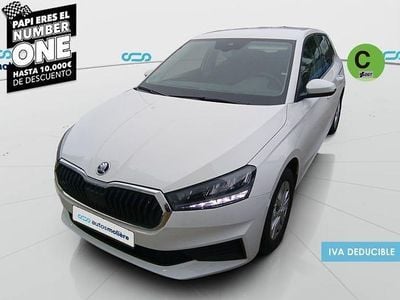 Usado Skoda Fabia Ambition 80 CV (58 kW) 2022 Blanco Utilitario
