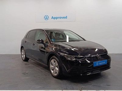 Usado VW Golf VIII Life 110 CV (80 kW) 2023 Negro Berlina