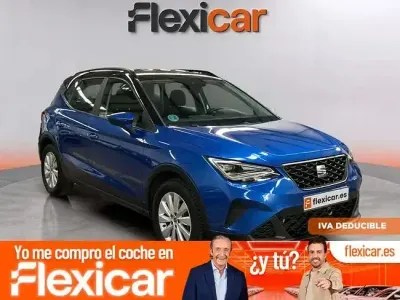 Usado Seat Arona Style 110 CV (80 kW) 2023 Azul SUV