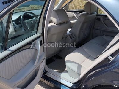 Mercedes E320