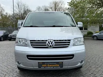 Usado VW Multivan Trendline 102 CV (75 kW) 2008 Gris / plata Monovolumen