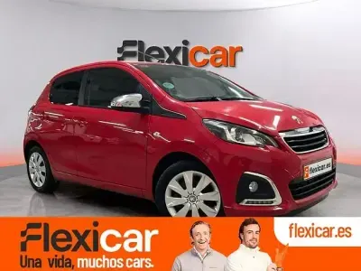 Usado Peugeot 108 Active 72 CV (52 kW) 2021 Rojo