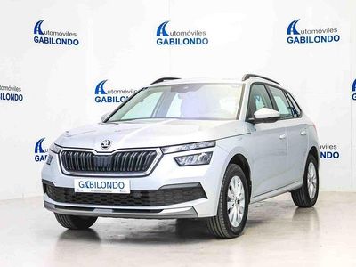 Gris / plata Usado 2022 Skoda Kamiq Ambition SUV | 21.900 € (Caro)