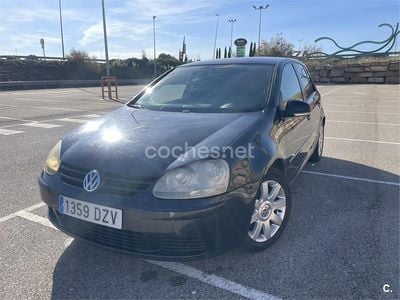 Negro Usado 2006 VW Golf Conceptline Berlina | 3350 € (Buen precio)