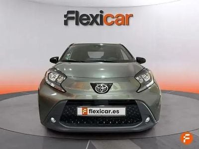 Używany Toyota Aygo Play 72 KM (52 kW) 2022 Szary