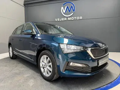 Usado Skoda Scala Ambition 95 CV (69 kW) 2021 Azul Utilitario