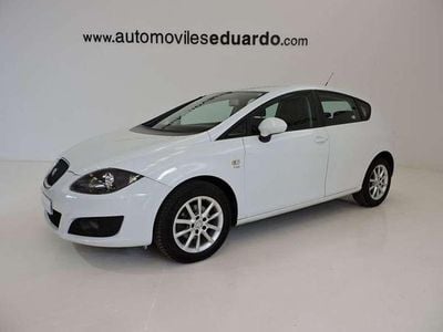 Begagnad Seat Leon Reference 105 HK (77 kW) 2011 Vit Halvkombi