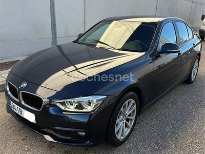 Azul Usado 2017 BMW 318 Comfort Edition Berlina | 14.890 € (Precio justo)