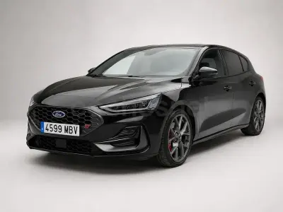 Usado Ford Focus ST 280 CV (205 kW) 2022 Negro Berlina