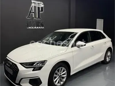 Usado Audi A3 110 CV (80 kW) 2021 Blanco Berlina