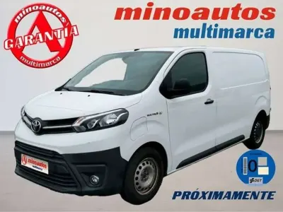 Usado Toyota Proace 100 kW (136 CV) 2021 Blanco Monovolumen