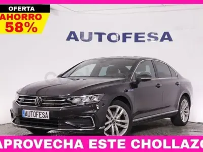 Usado VW Passat GTE 218 CV (160 kW) 2021 Gris / plata Berlina
