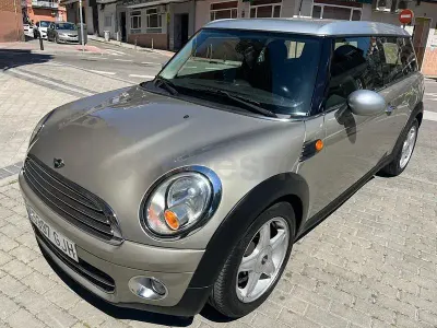 Usado Mini Cooper D Clubman 150 CV (110 kW) 2008 Beige Familiar