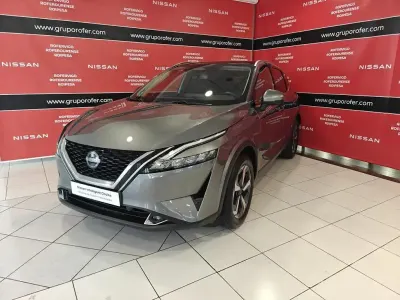 Usado Nissan Qashqai N-Connecta 140 CV (102 kW) 2022 Gris SUV