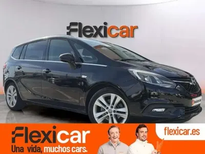 Używany Opel Zafira Innovation 136 KM (100 kW) 2019 Czarny Minivan