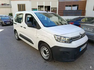 Usado Citroën e-Berlingo Live 102 CV (75 kW) 2021 Blanco Monovolumen