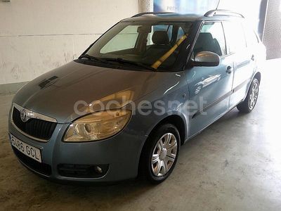 Usado Skoda Fabia Style 80 CV (58 kW) 2008 Azul Utilitario