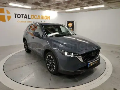 Usado Mazda CX-5 165 CV (121 kW) 2022 Gris / plata SUV