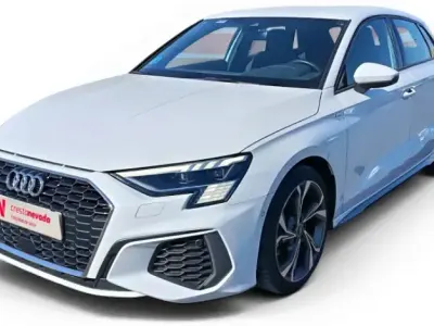 Usado Audi A3 Sportback e-tron S-Line 150 CV (110 kW) 2024 Blanco Utilitario