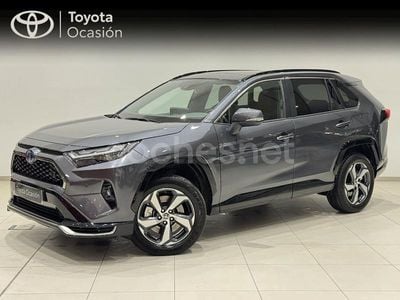Gris / plata Usado 2025 Toyota RAV4 Hybrid Advance SUV | 49.900 € (Un poco caro)