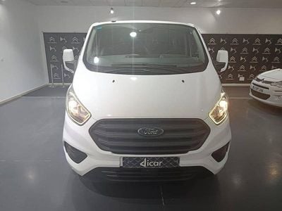 Usado Ford Tourneo Trend 130 CV (95 kW) 2019 Blanco Monovolumen