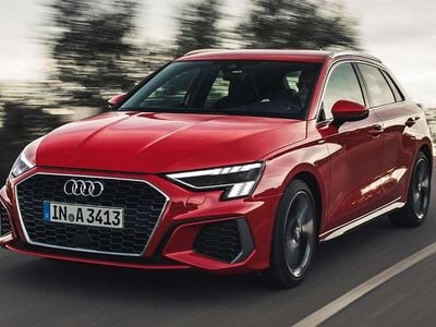 Usado Audi A3 Sportback Exclusive 116 CV (85 kW) 2021 Gris Utilitario