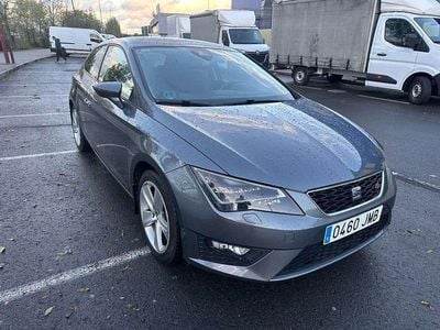Usado Seat Leon SC FR 179 CV (131 kW) 2016 Gris Utilitario