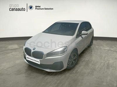 Usado BMW 225 Active Tourer iPerformance 224 CV (164 kW) 2019 Blanco Monovolumen