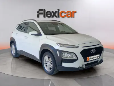 Usado Hyundai Kona 120 CV (88 kW) 2018 Blanco SUV