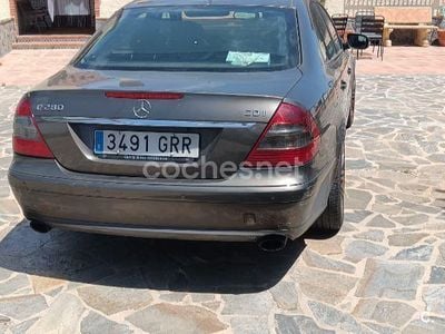 Gris / plata Usado 2009 Mercedes E280 Berlina | 3500 € (Super precio)