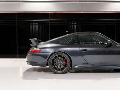 Usado Porsche 996 381 CV (280 kW) 2004 Gris Coupe