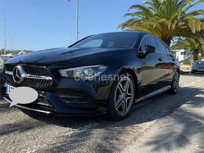 Usado Mercedes CLA200 Shooting Brake 136 CV (100 kW) 2019 Negro Familiar