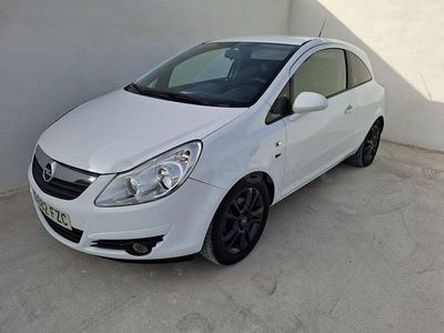 Usado Opel Corsa Enjoy 75 HP (55 kW) 2007 Branco Citadino